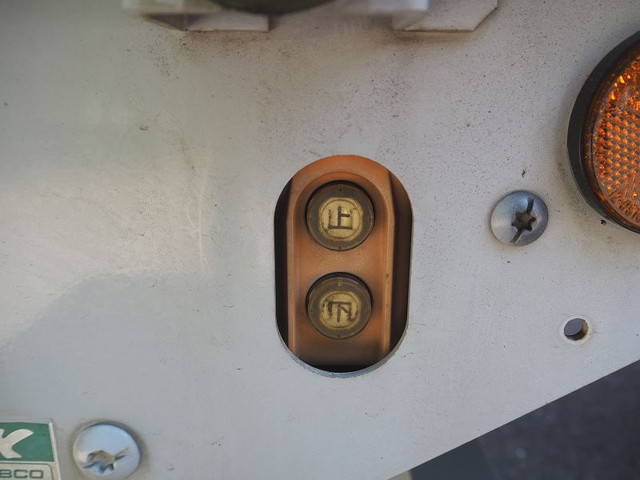 三菱ふそうファイターアルミウイング中型（4t）[写真23]