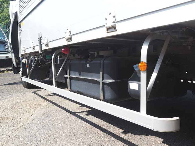 三菱ふそうファイターアルミウイング中型（4t）[写真27]