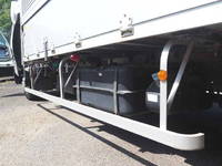 三菱ふそうファイターアルミウイング中型（4t）[写真27]