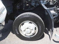 三菱ふそうファイターアルミウイング中型（4t）[写真28]