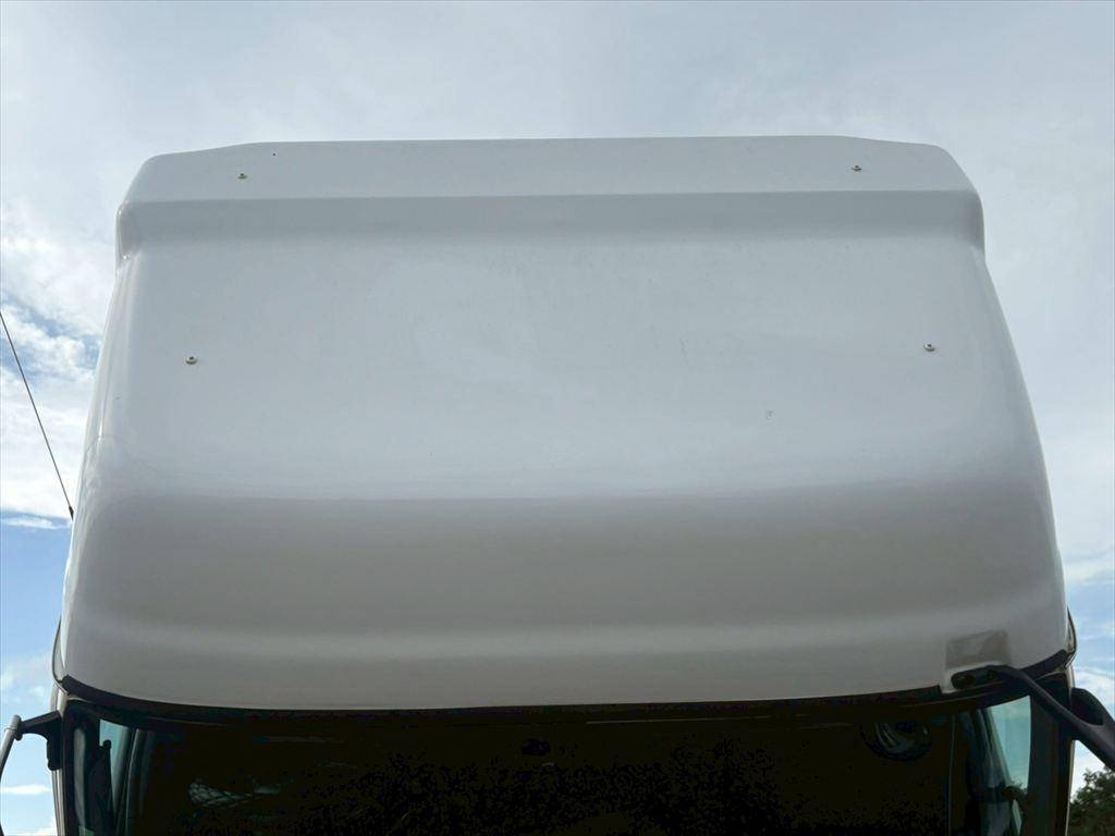 日野プロフィアトレーラーヘッド（トラクターヘッド）大型（10t）[写真16]