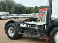 日野プロフィアトレーラーヘッド（トラクターヘッド）大型（10t）[写真04]