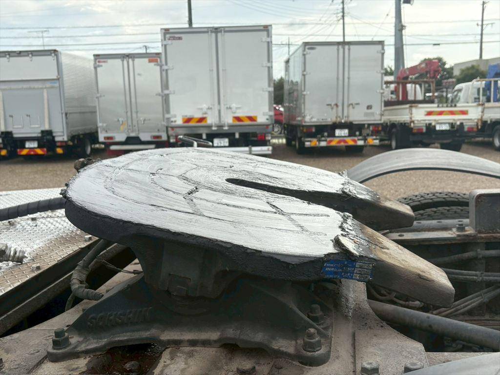 日野プロフィアトレーラーヘッド（トラクターヘッド）大型（10t）[写真08]