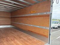 三菱ふそうファイターアルミバン中型（4t）[写真11]