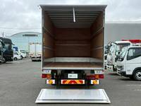 三菱ふそうファイターアルミバン中型（4t）[写真12]