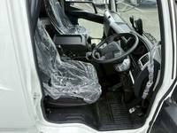 三菱ふそうファイターアルミバン中型（4t）[写真21]