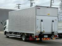 三菱ふそうファイターアルミバン中型（4t）[写真04]
