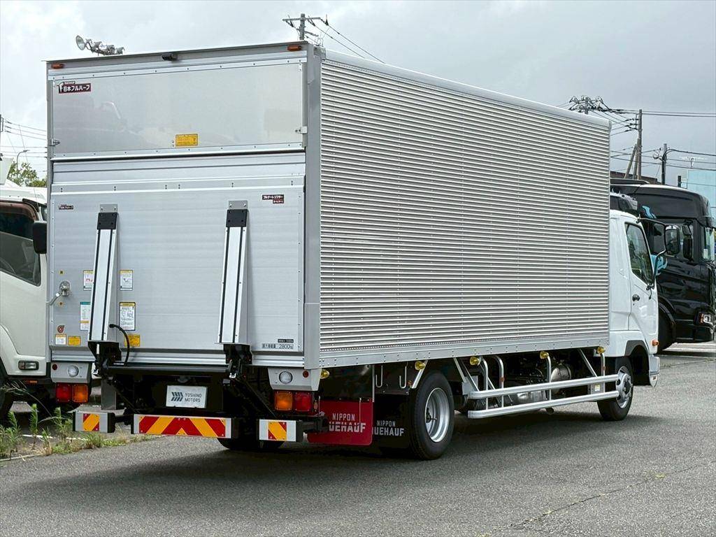 三菱ふそうファイターアルミバン中型（4t）[写真04]