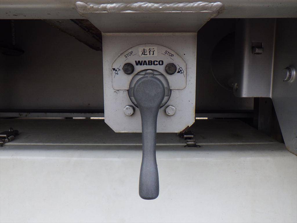 その他のメーカーその他の車種ウイングトレーラー大型（10t）[写真20]