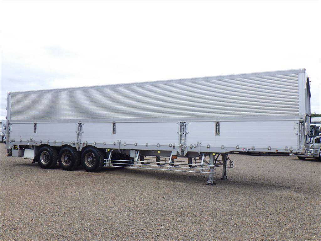 その他のメーカーその他の車種ウイングトレーラー大型（10t）[写真05]