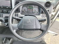 三菱ふそうキャンターアルミバン小型（2t・3t）[写真38]