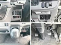 三菱ふそうキャンターアルミバン小型（2t・3t）[写真39]