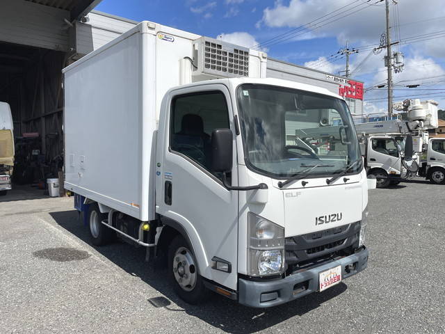 いすゞエルフ冷凍車（冷蔵車）小型（2t・3t）[写真03]