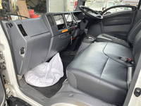 いすゞエルフ冷凍車（冷蔵車）小型（2t・3t）[写真32]