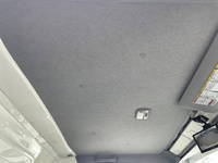 いすゞエルフ冷凍車（冷蔵車）小型（2t・3t）[写真36]