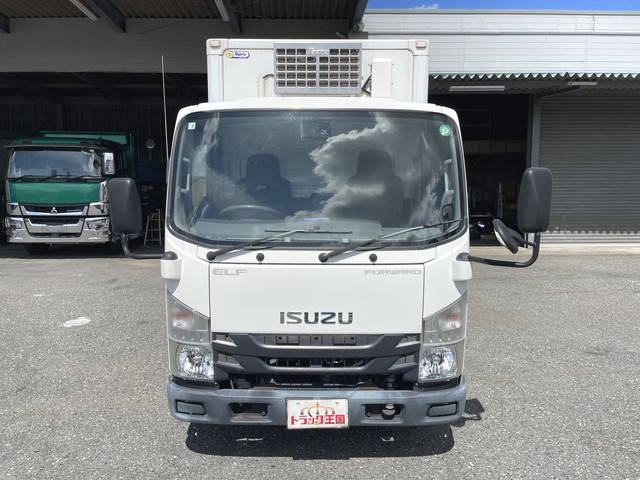 いすゞエルフ冷凍車（冷蔵車）小型（2t・3t）[写真08]
