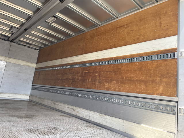 日野レンジャーアルミウイング中型（4t）[写真11]