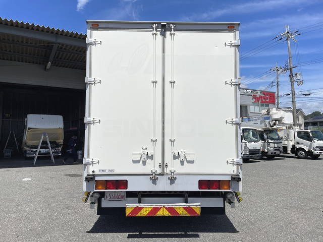 日野レンジャーアルミウイング中型（4t）[写真08]