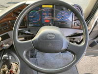 日野プロフィアセーフティローダー大型（10t）[写真37]