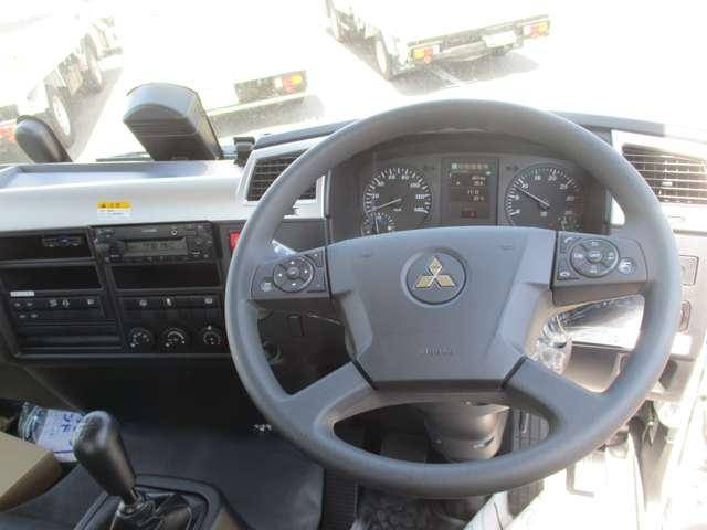 三菱ふそうファイターコンテナ専用車中型（4t）[写真10]