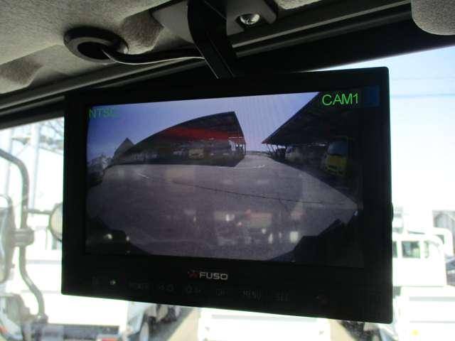 三菱ふそうファイターコンテナ専用車中型（4t）[写真20]