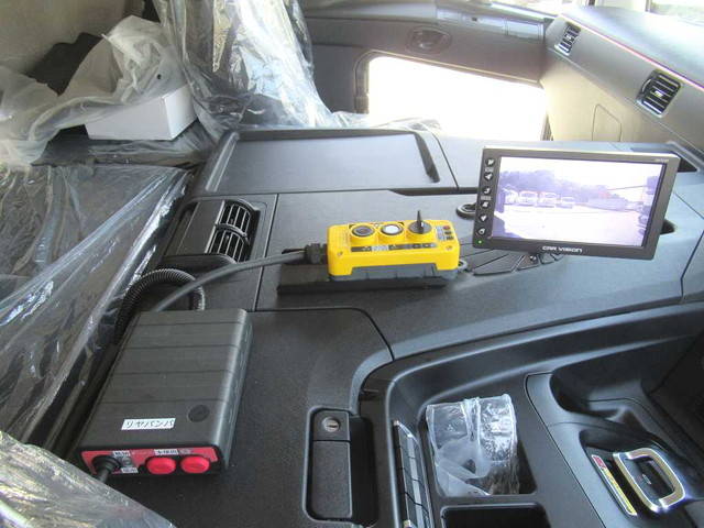 三菱ふそうスーパーグレートコンテナ専用車大型（10t）[写真19]