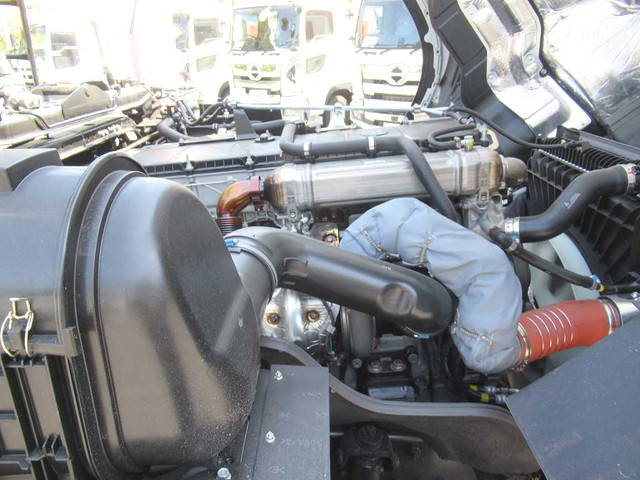 三菱ふそうスーパーグレートコンテナ専用車大型（10t）[写真25]