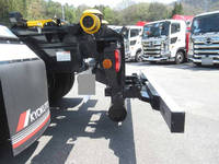 三菱ふそうスーパーグレートコンテナ専用車大型（10t）[写真10]