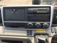 三菱ふそうキャンターダブルキャブ（Wキャブ）小型（2t・3t）[写真11]