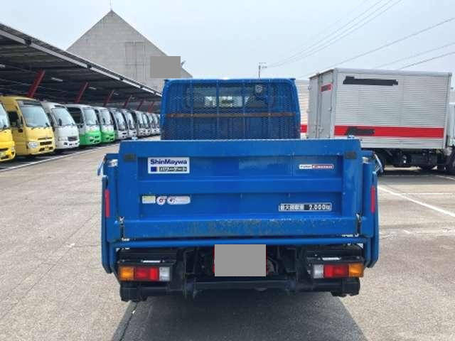 三菱ふそうキャンターダブルキャブ（Wキャブ）小型（2t・3t）[写真05]