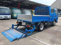 三菱ふそうキャンターダブルキャブ（Wキャブ）小型（2t・3t）[写真08]