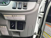 三菱ふそうキャンターアルミバン小型（2t・3t）[写真14]