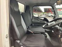 三菱ふそうキャンターアルミバン小型（2t・3t）[写真16]