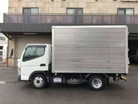 三菱ふそうキャンターアルミバン小型（2t・3t）[写真05]