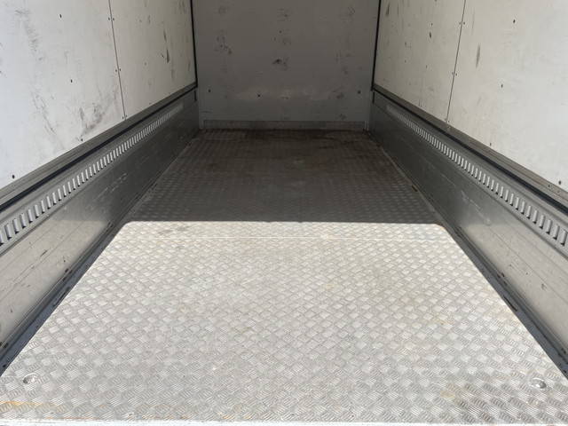 いすゞエルフパネルウイング小型（2t・3t）[写真15]