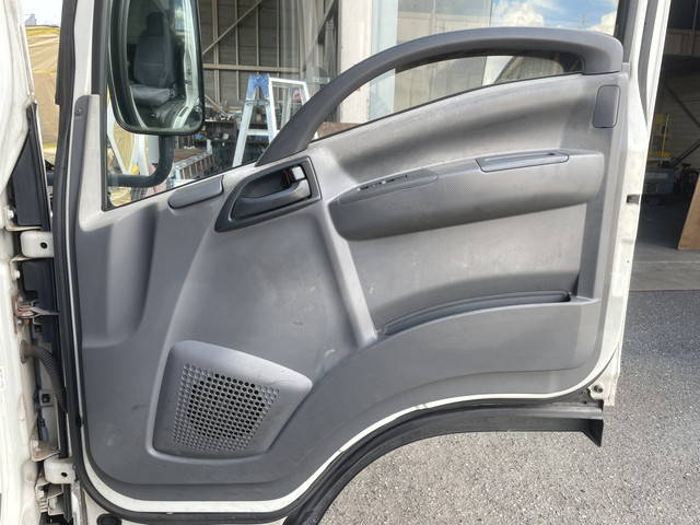 いすゞエルフパネルウイング小型（2t・3t）[写真30]