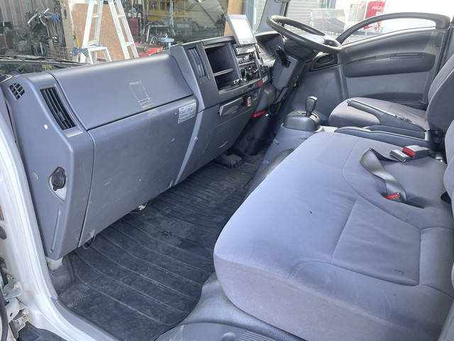 いすゞエルフパネルウイング小型（2t・3t）[写真31]