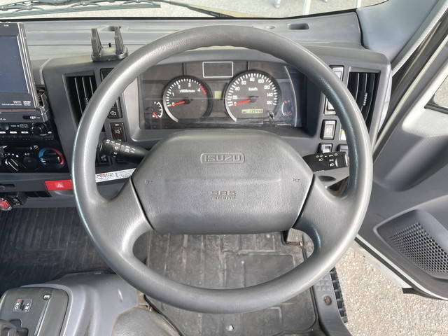 いすゞエルフパネルウイング小型（2t・3t）[写真37]