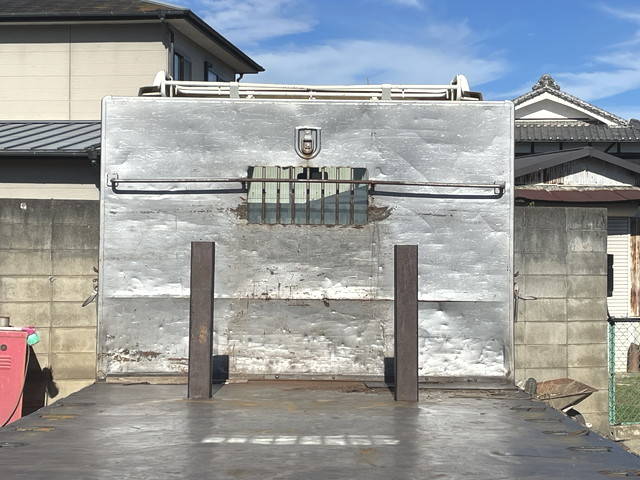 日野レンジャーアルミブロック中型（4t）[写真12]