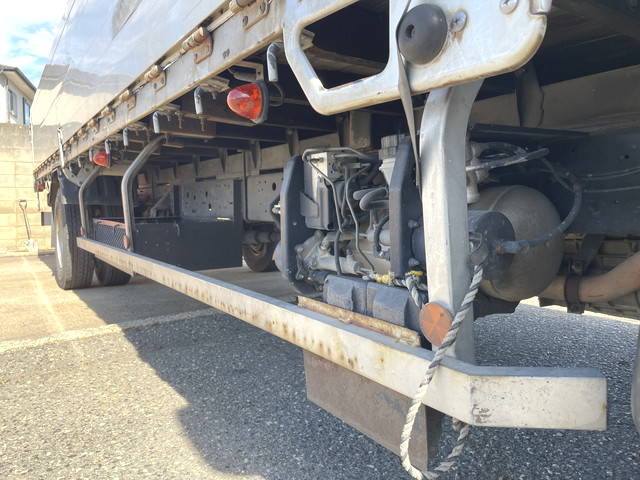 日野レンジャーアルミブロック中型（4t）[写真17]