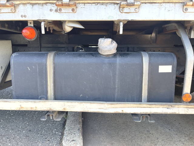 日野レンジャーアルミブロック中型（4t）[写真21]