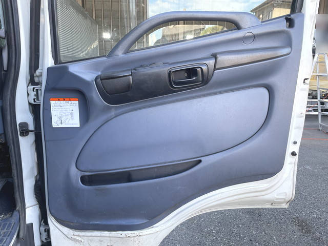 日野レンジャーアルミブロック中型（4t）[写真28]