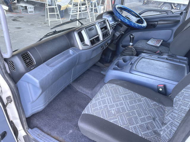 日野レンジャーアルミブロック中型（4t）[写真29]