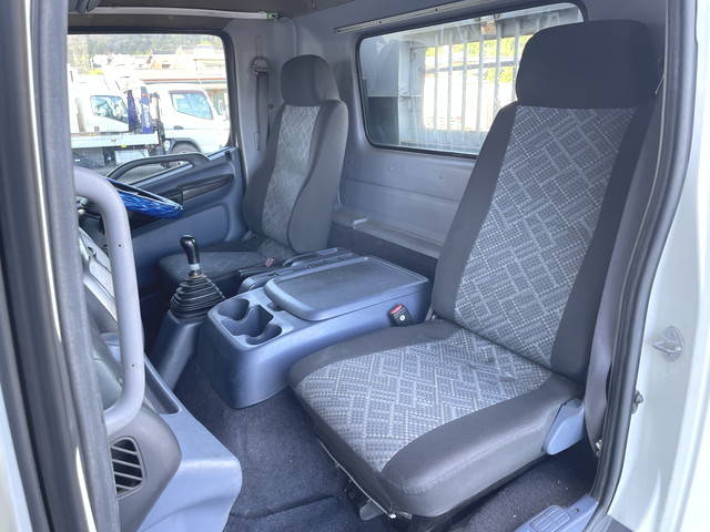 日野レンジャーアルミブロック中型（4t）[写真30]