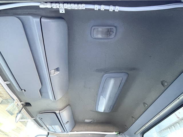 日野レンジャーアルミブロック中型（4t）[写真31]