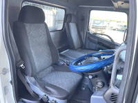 日野レンジャーアルミブロック中型（4t）[写真32]