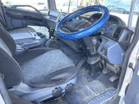 日野レンジャーアルミブロック中型（4t）[写真33]