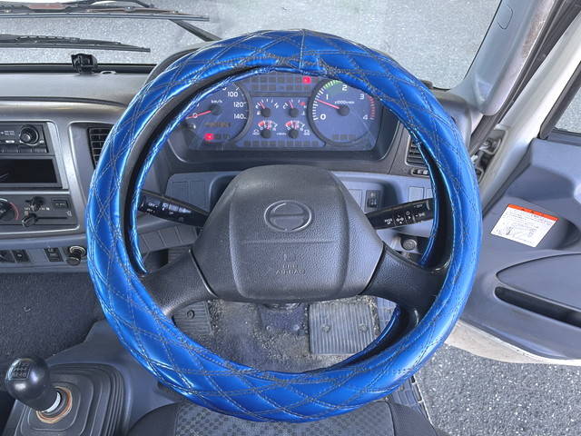 日野レンジャーアルミブロック中型（4t）[写真36]