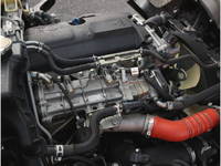 三菱ふそうキャンター平ボディ小型（2t・3t）[写真16]