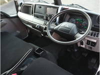 三菱ふそうキャンター平ボディ小型（2t・3t）[写真22]